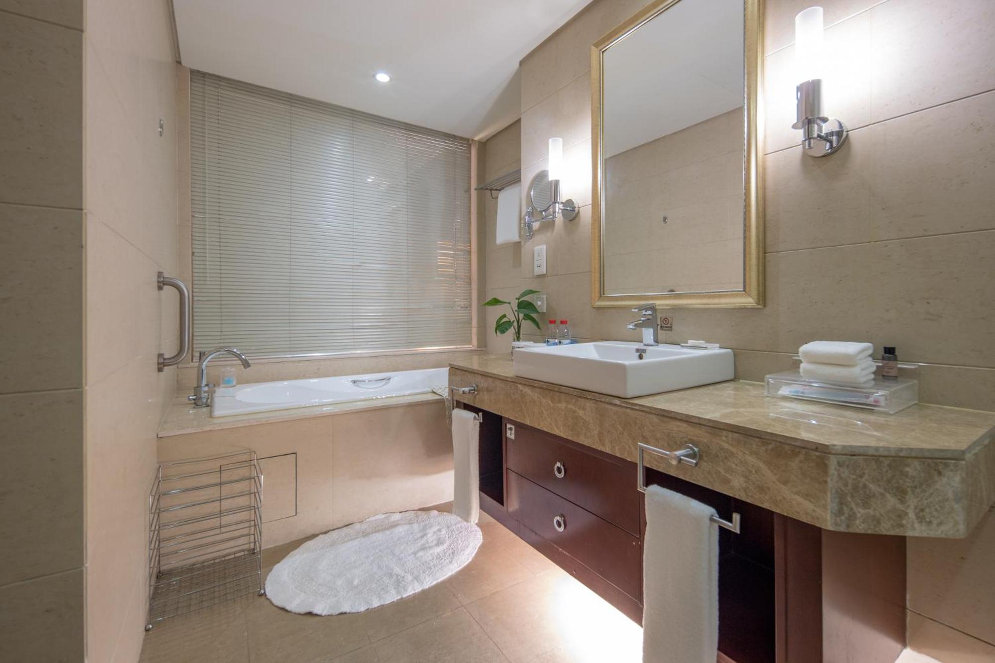 Haiwaihai Crown Hotel Ma'Anshan Экстерьер фото